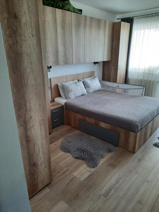 Apartament 2 camere(utilat-mobilat), in zona Coresi