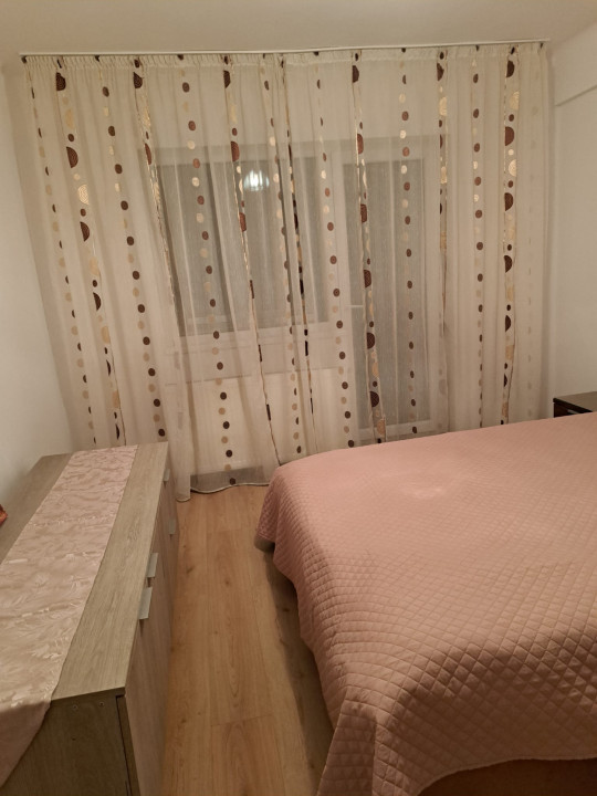 Apartament 2 camere de închiriat pe Calea București, lângă Spitalul Județean