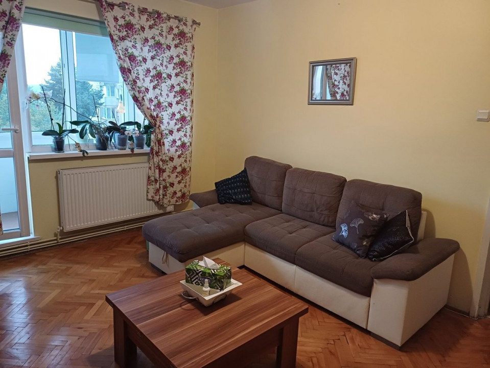 Apartament 2 camere, zona Astra