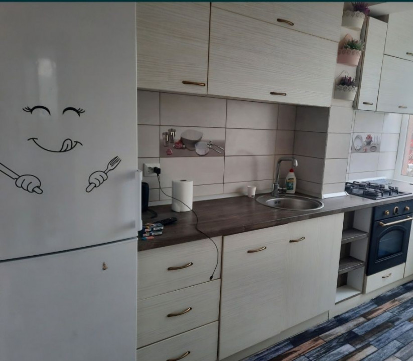 Apartament 2 camere(utilat-mobilat), zona Gemenii