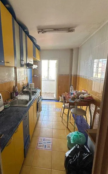 Apartament 3 camere, zona Judetean