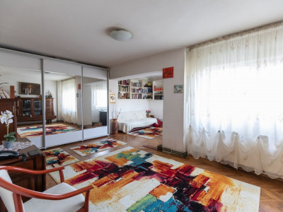 Apartament 4 camere Zona Centrul Civic 