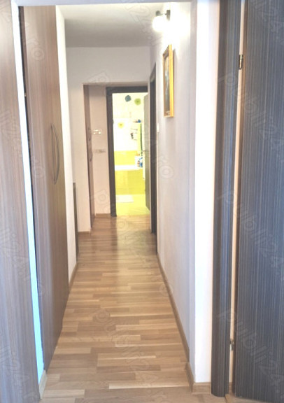 Apartament 4 camere Zona Judetean