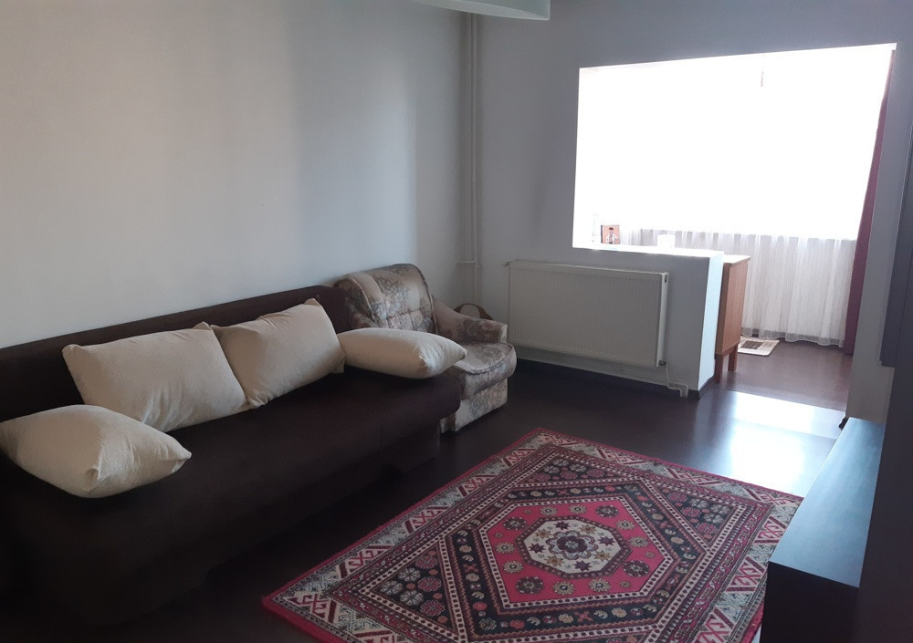 Apartament 3 camere Zona Astra 