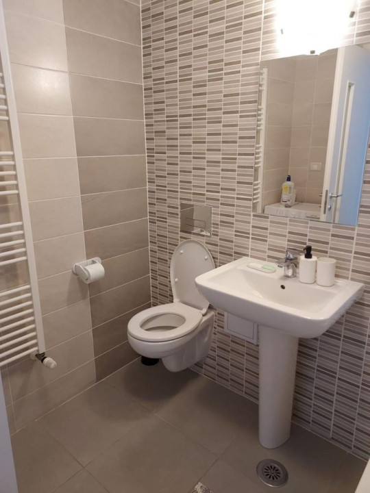 Apartament cu 2 camere(utilat-mobilat), in zona Coresi