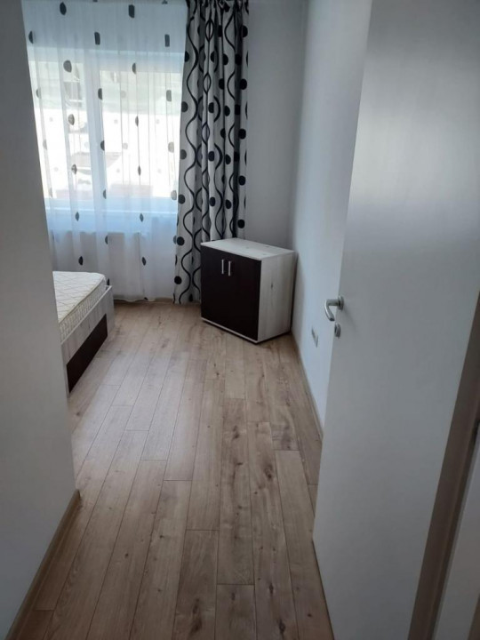 Apartament cu 2 camere(utilat-mobilat), in zona Coresi