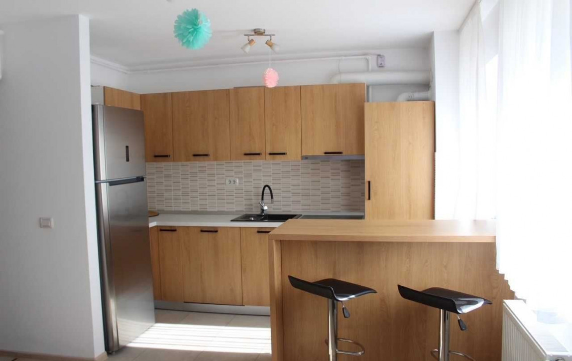 APARTAMENT 2 CAMERE ZONA CORESI 