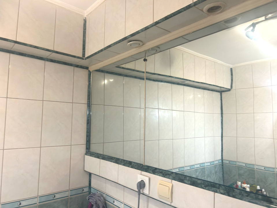 Apartament  2 camere decomandat,  structura mare !