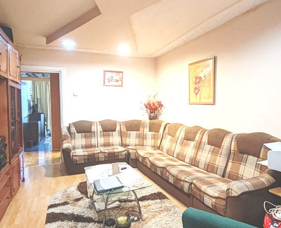 Apartament  2 camere decomandat,  structura mare !