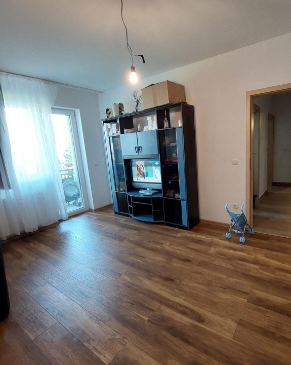 Apartament  2 camere CORESI !