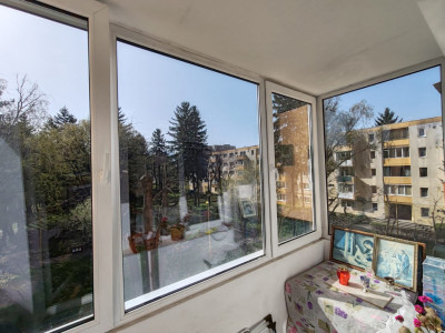 Apartament 3 camere Zona Astra 