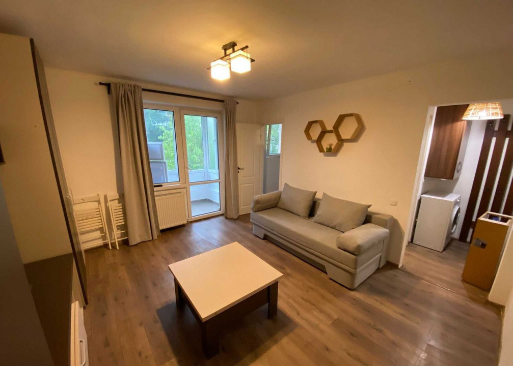 Garsoniera  la cheie 