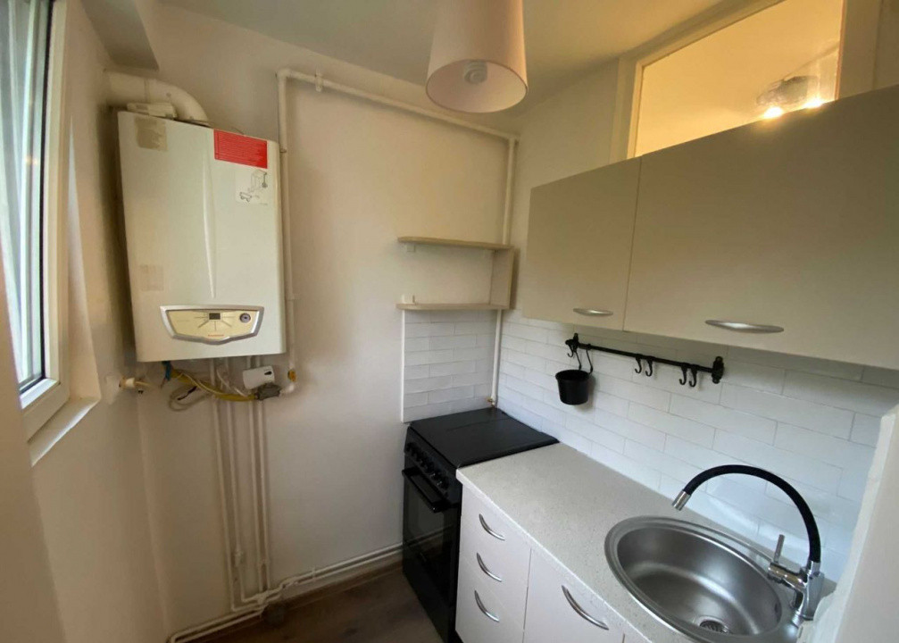 Garsoniera  la cheie 