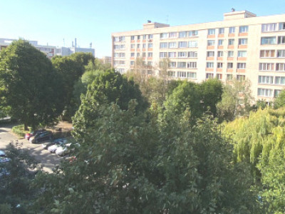 Apartament 3 camere Centru Civic  liber la inchiriere !