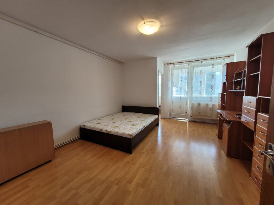 Garsonieră de închiriat – zona Astra, str. Soarelui