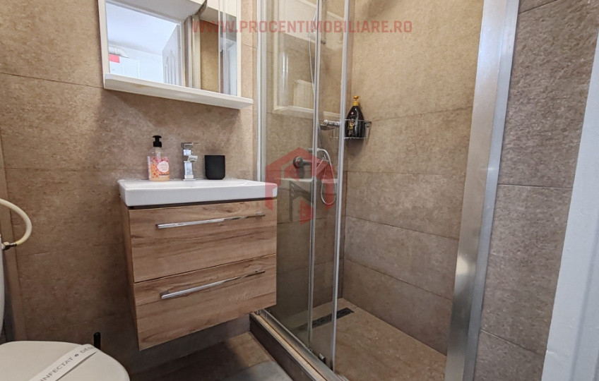 Garsonieră de vânzare – Centru Istoric Brașov