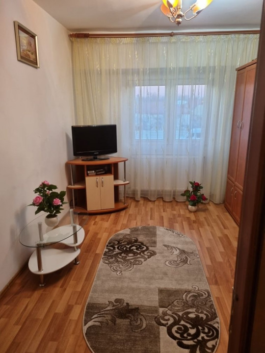 Apartament 4 camere in Zona  Noua