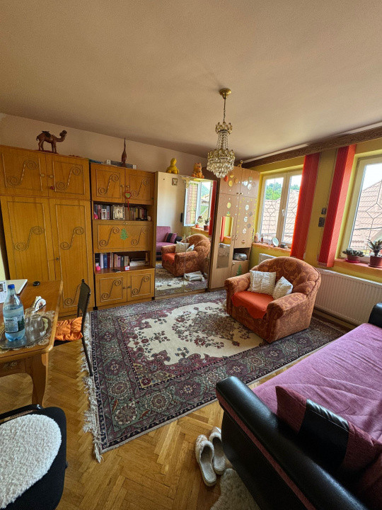 Garsonieră deosebită în casă, zonă Centru Istoric – Etaj 1 + Mansardă, 40 mp 