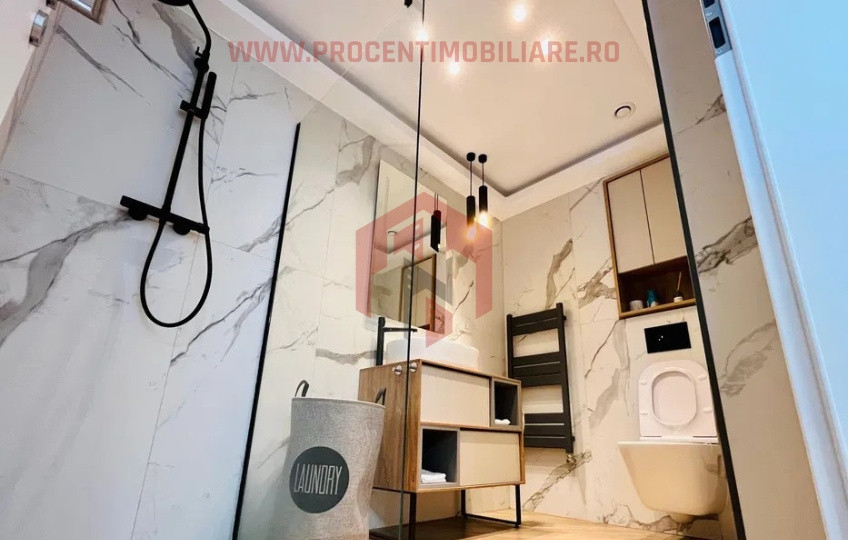 Garsonieră de vânzare, Cosmopolit, Brașov