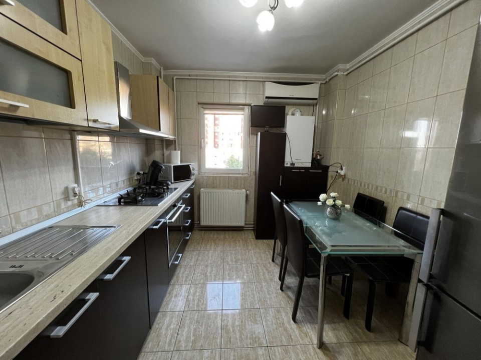 Apartament 2 camere Zona Astra 