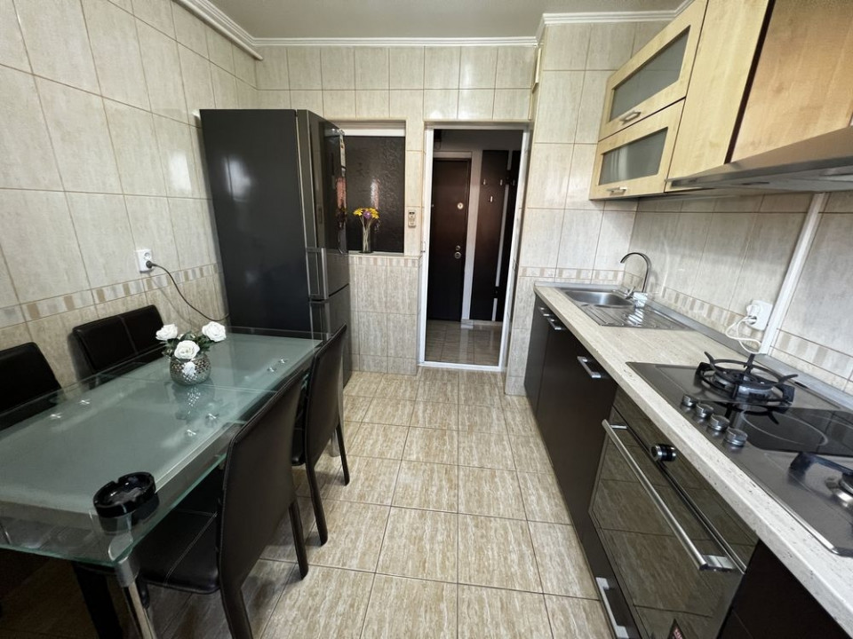 Apartament 2 camere Zona Astra 