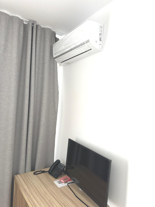 Clădire renovată, pretabilă pentru hotel, pensiune, retreat, centru, etc 