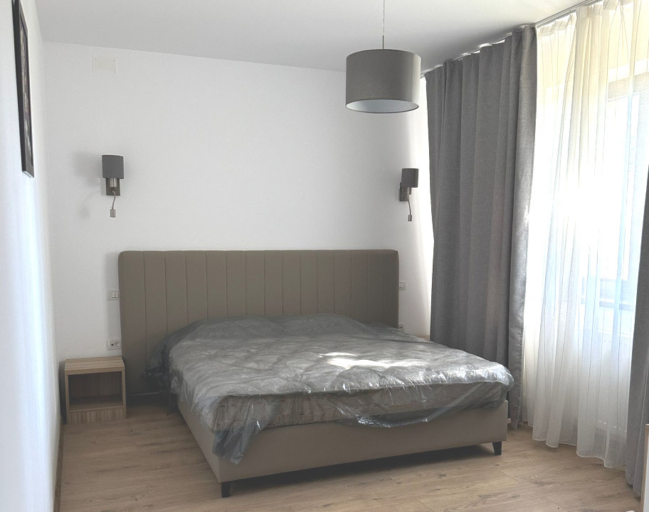 Clădire renovată, pretabilă pentru hotel, pensiune, retreat, centru, etc 