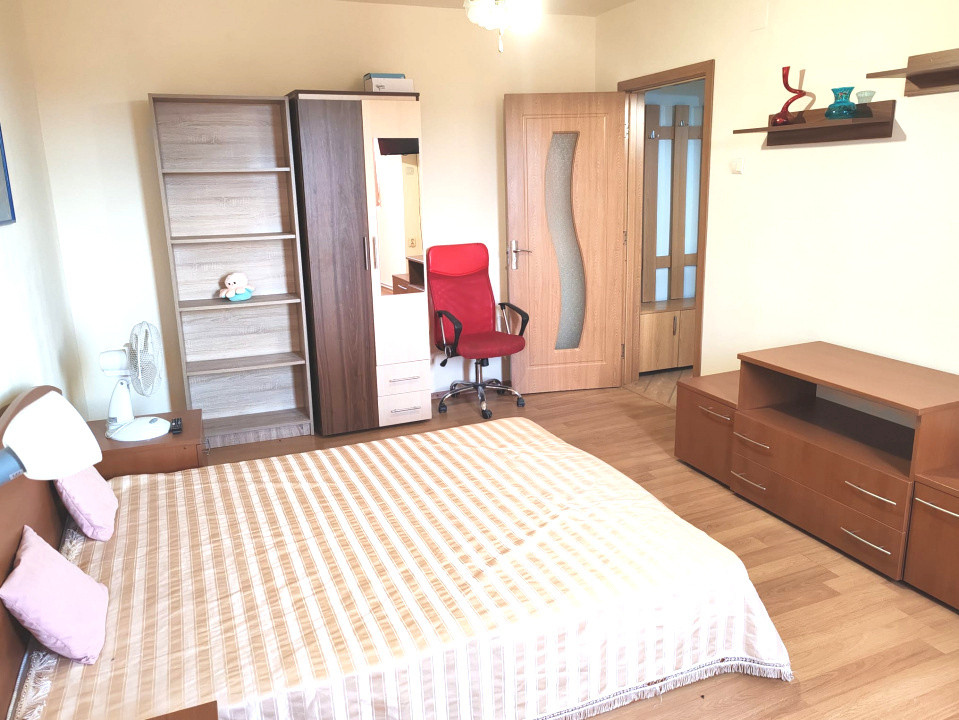 Oportunitate! De închiriat Apartament 2 camere decomandat