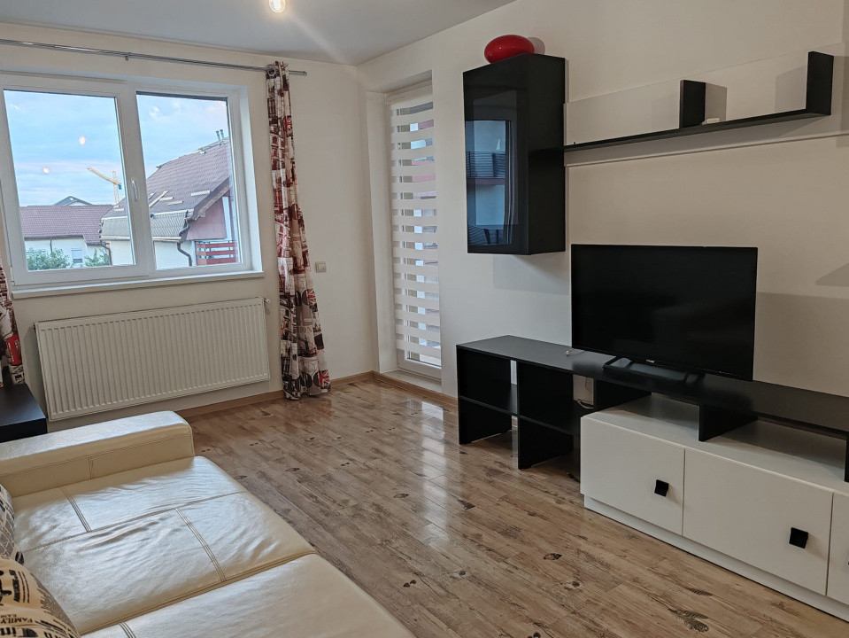 Apartament zona  Mall Coresi