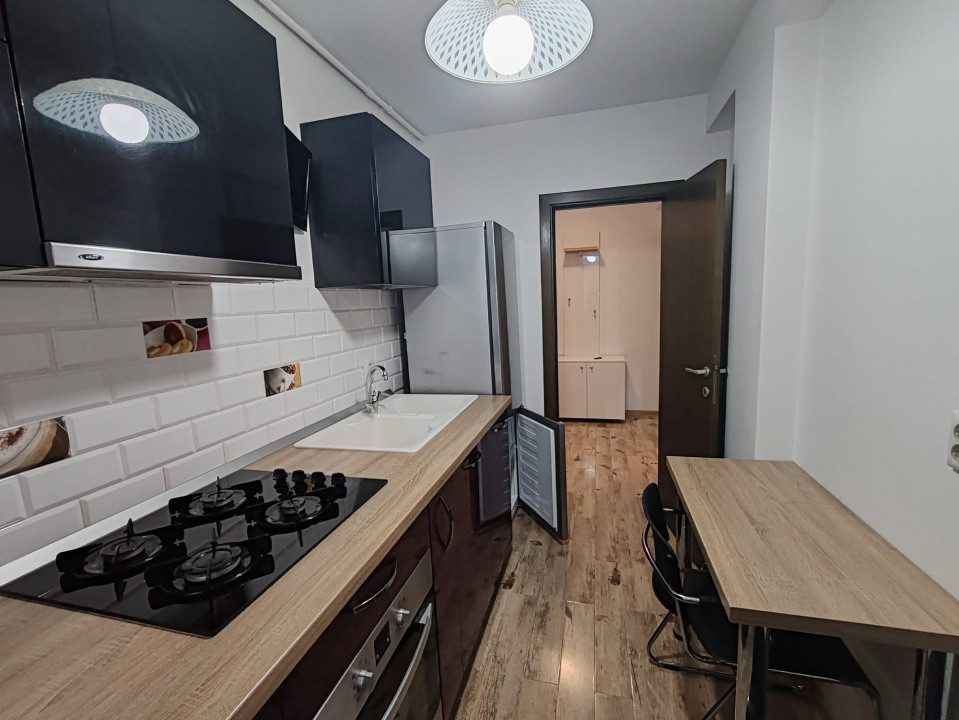 Apartament zona  Mall Coresi