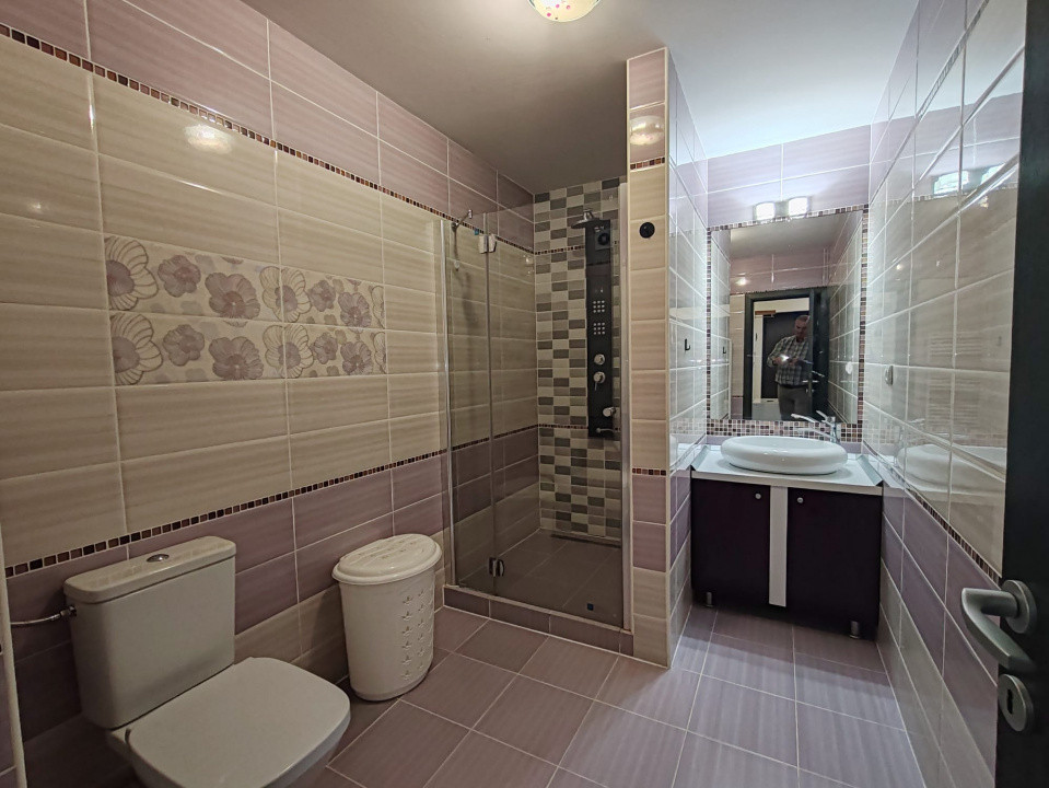 Apartament zona  Mall Coresi