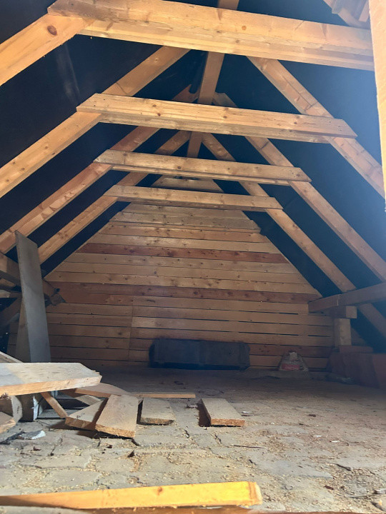 Apartament  2 camere  Zona Centru  !