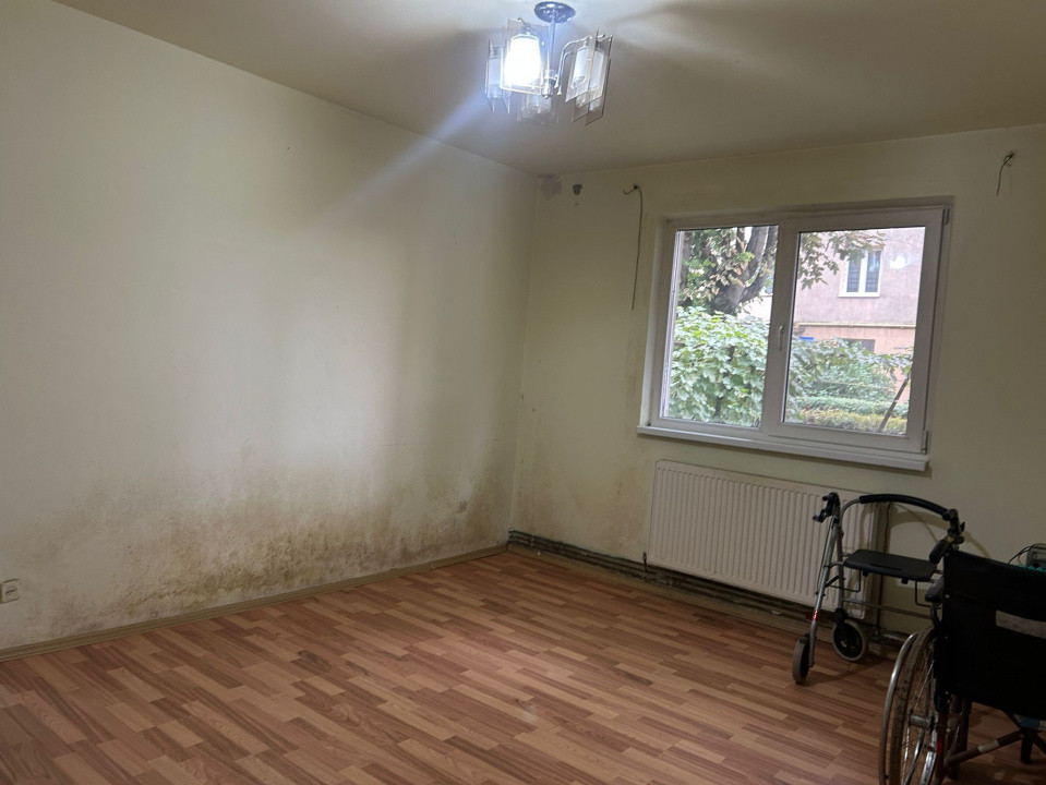 Apartament 2 camere – Tractorul, lângă Piața Tractorul