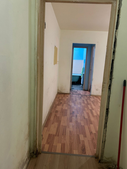 Apartament 2 camere – Tractorul, lângă Piața Tractorul