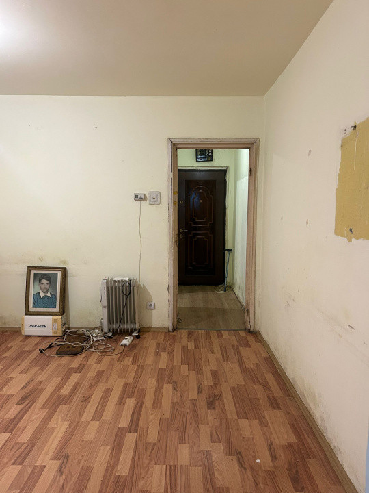 Apartament 2 camere – Tractorul, lângă Piața Tractorul