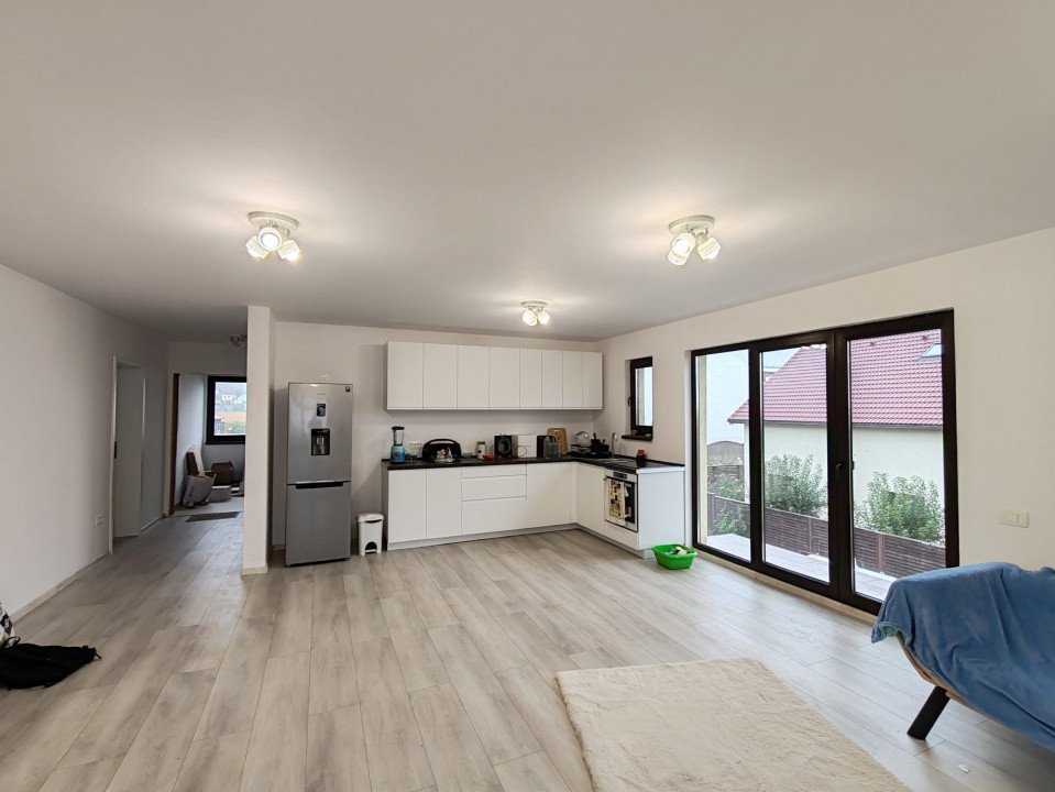 Casă de vânzare –intrare Săcele (acces din str. Câmpului și Bd. Brașovului)