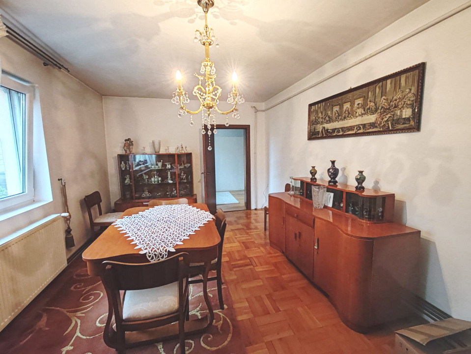 De vânzare – apartament spațios în casă, situat ultracentral