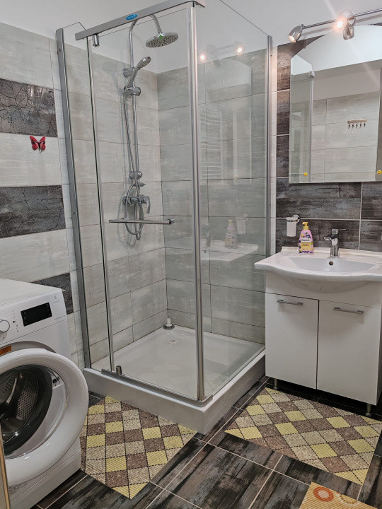 APARTAMENT 1 CAMERĂ  DECOMANDAT 