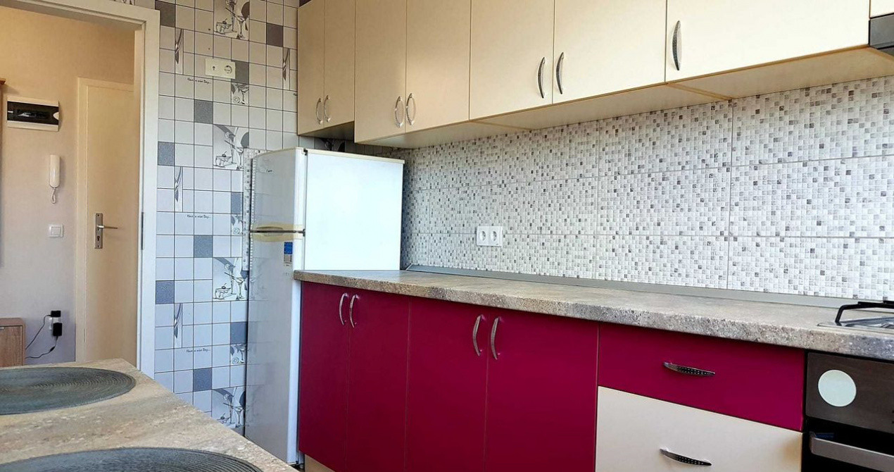 Apartament 2 camere, decomandat