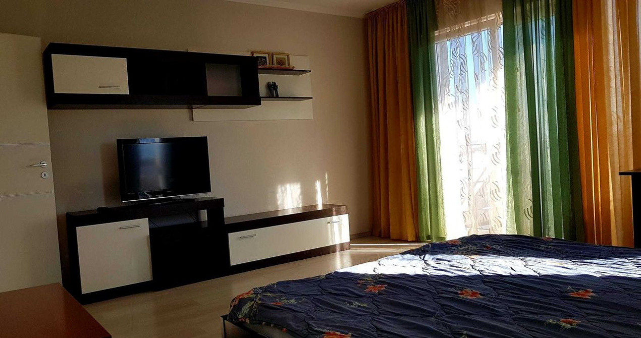 Apartament 2 camere, decomandat