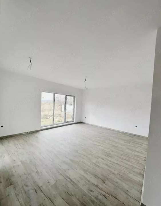 Casă nouă de vânzare în Hărman