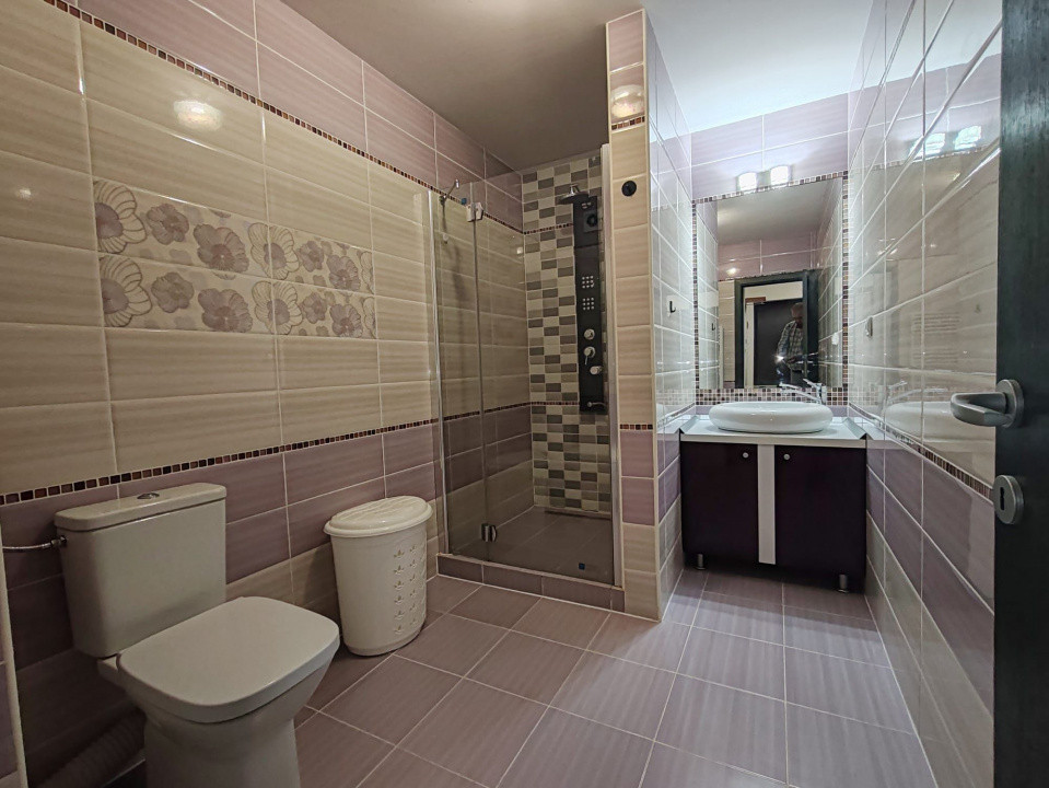 Apartament  2 camere  Coresi !