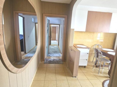 Apartament 3 camere  liber la inchiriere !