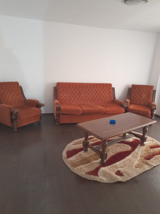 APARTAMENT 2 CAMERE DECOMANDAT, STRUCTURĂ MARE