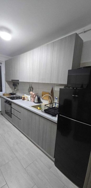 Apartament 2 camere  Centrul Civic mobilat  !