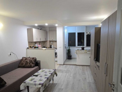 Vand garsoniera,utilata nou