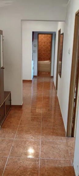 Apartament 3 camere  Judetean 