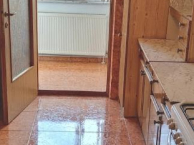 Apartament 3 camere  Judetean 