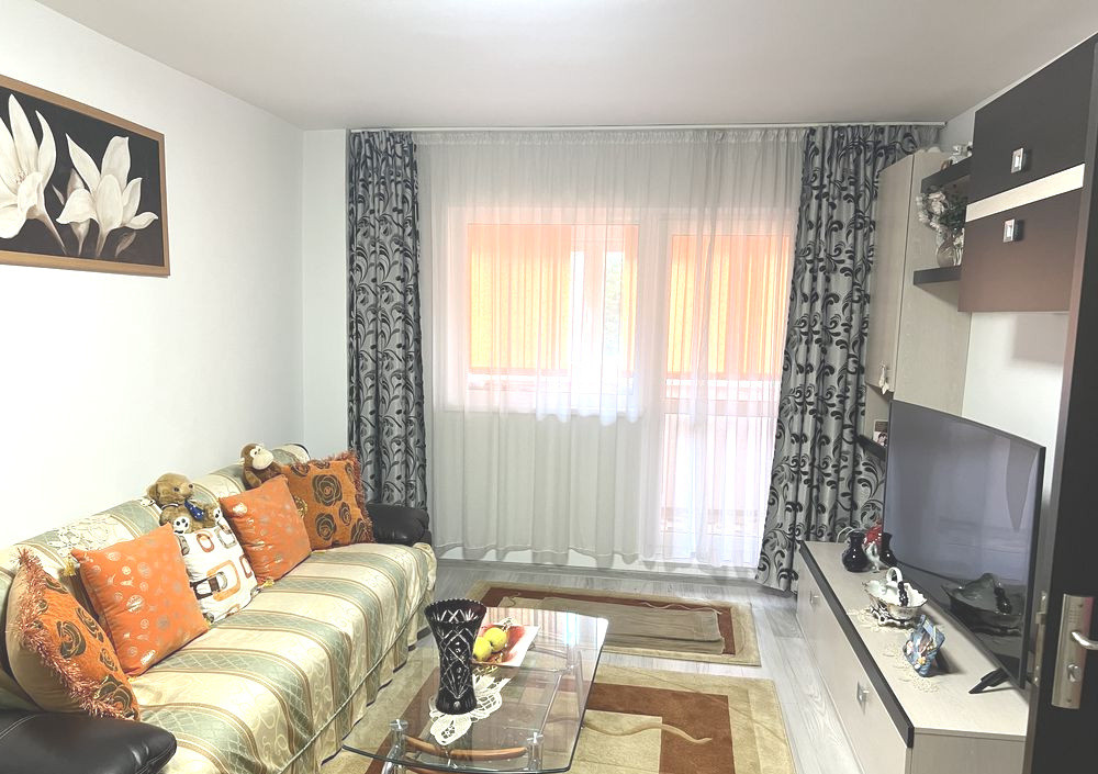 Apartament 2 camere de vânzare – Str. Toamnei, Centrul Civic