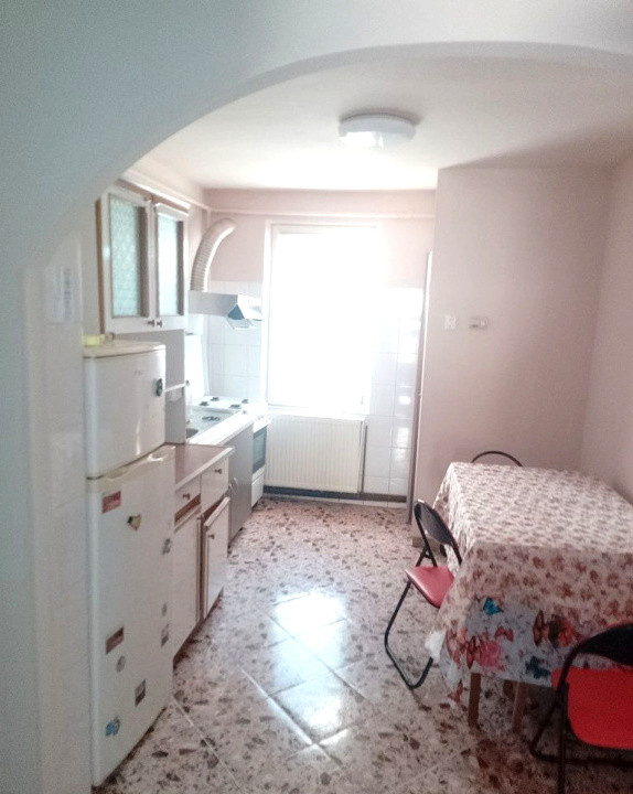 Apartament 2 camere de inchiriat